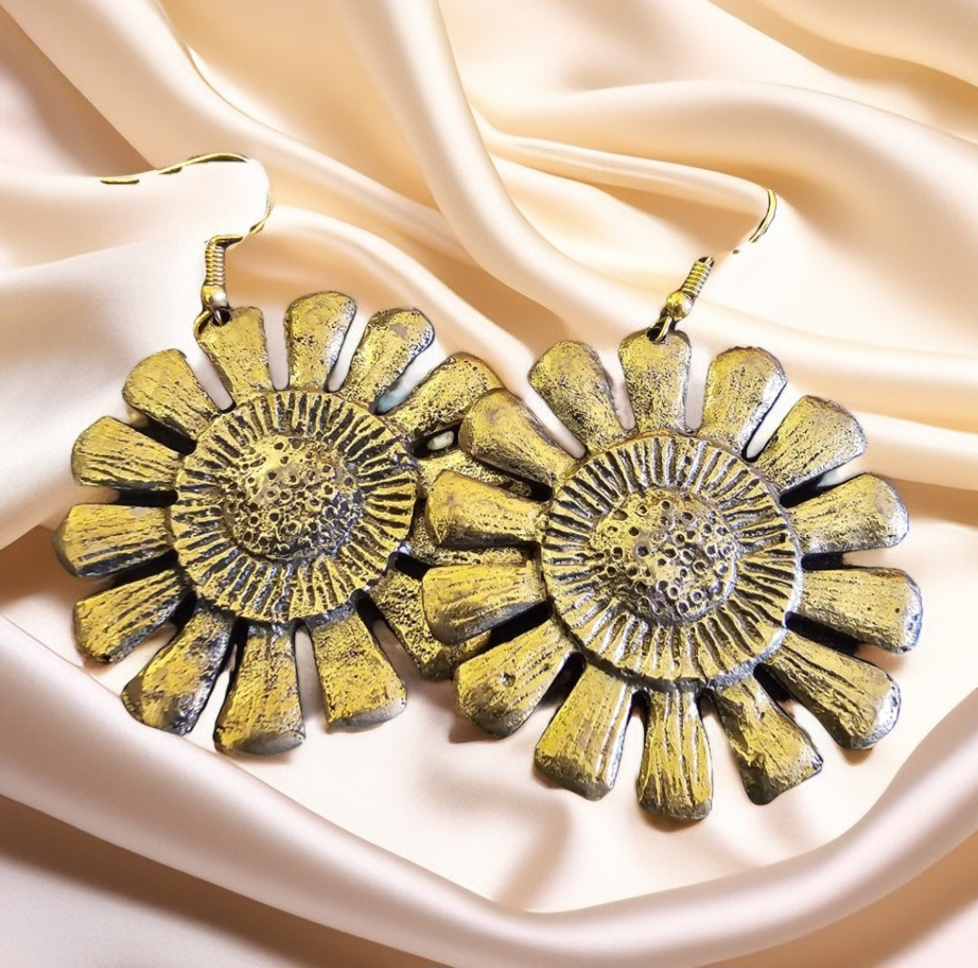 AATC BRASS FLORAL EARRINGS