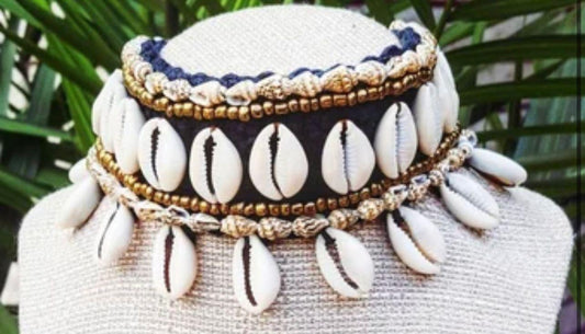 AATC Beaded-Shell Neckpiece